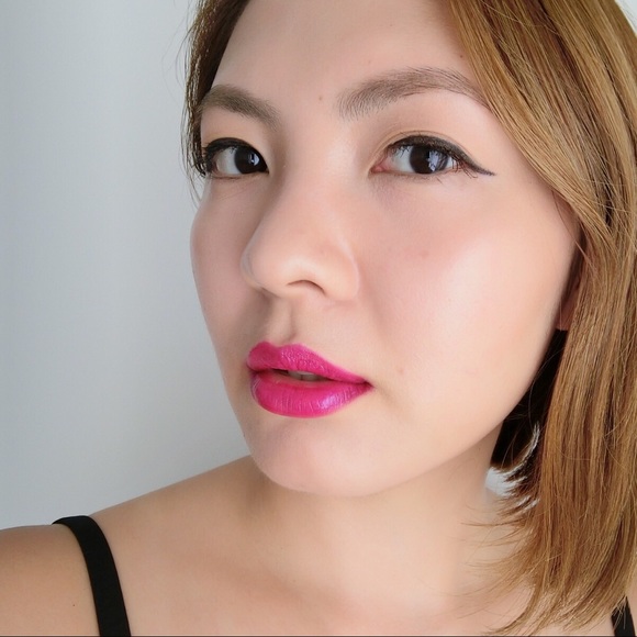 Urban Decay x Gwen Stefani Lip Pencil - Picture 9 of 10